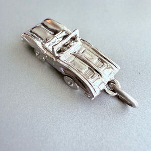 Sterling Silver 925 Corvette Sports Car Convertible Roadster Charm Pendant